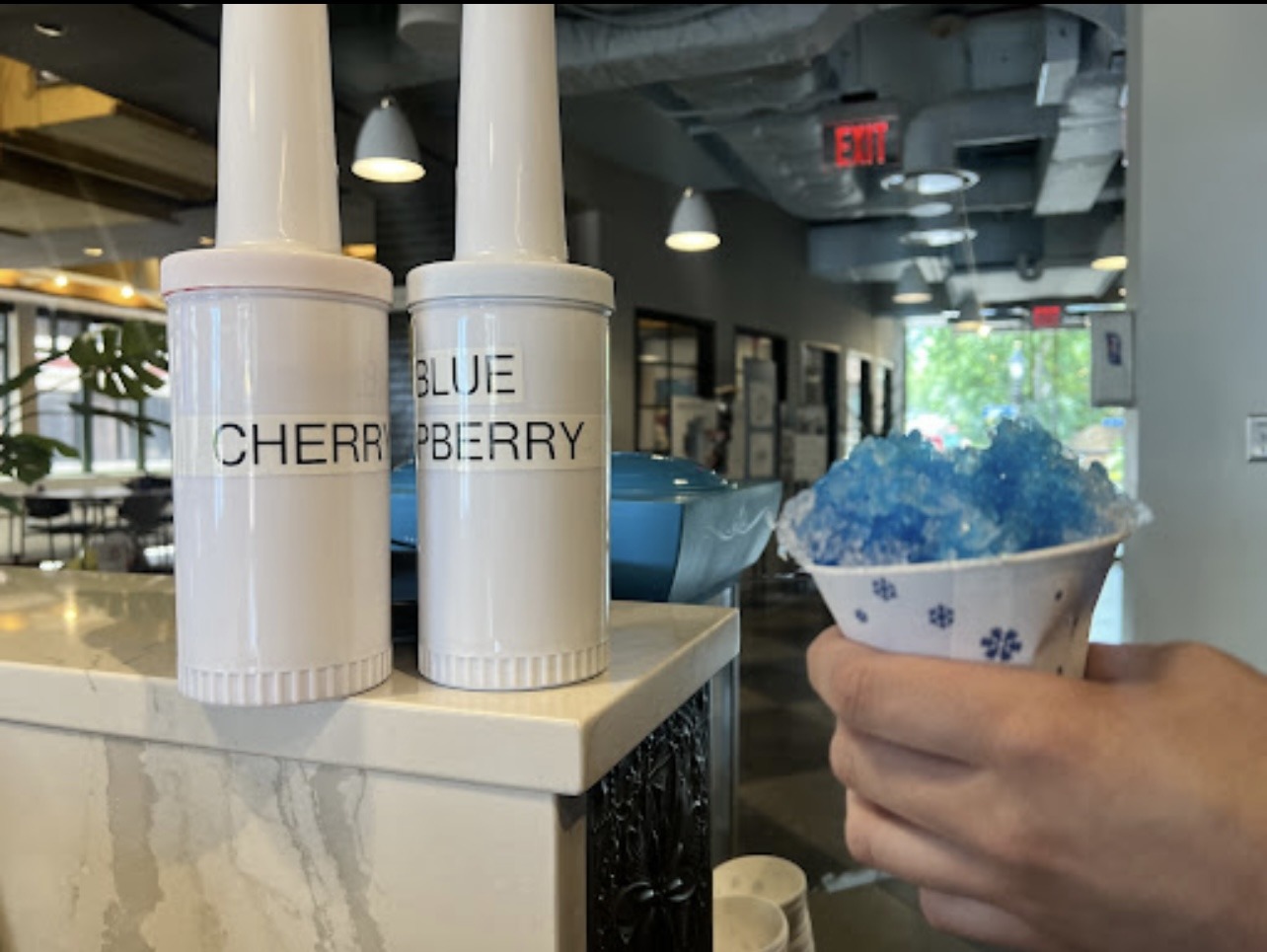 snow cone in use with cups Home